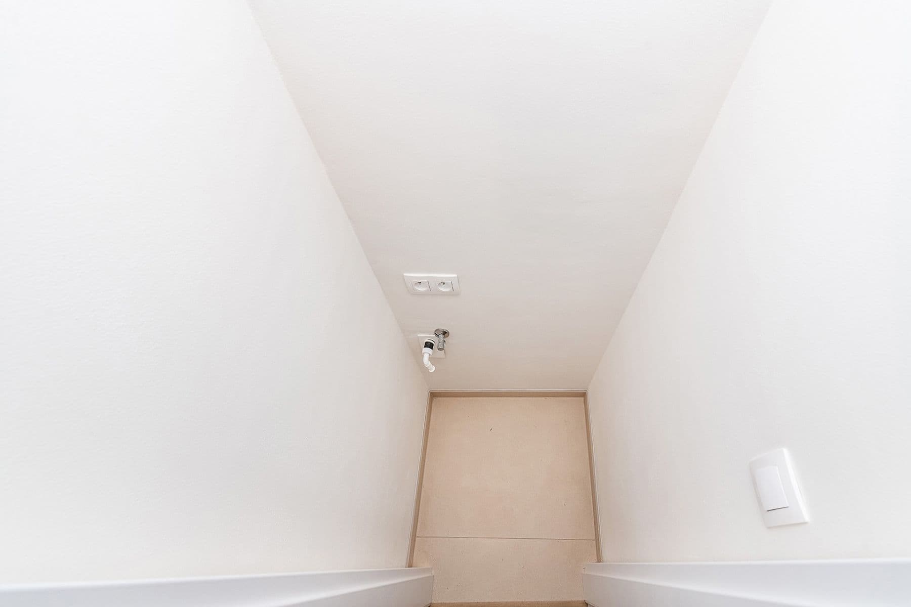 3 bedroom with open-plan kitchen flat for sale, 73 m², Na Padesátém, Prague, Prague 3 bedroom with open-plan kitchen flat for sale, 73 m², Na Padesátém, Prague, Prague