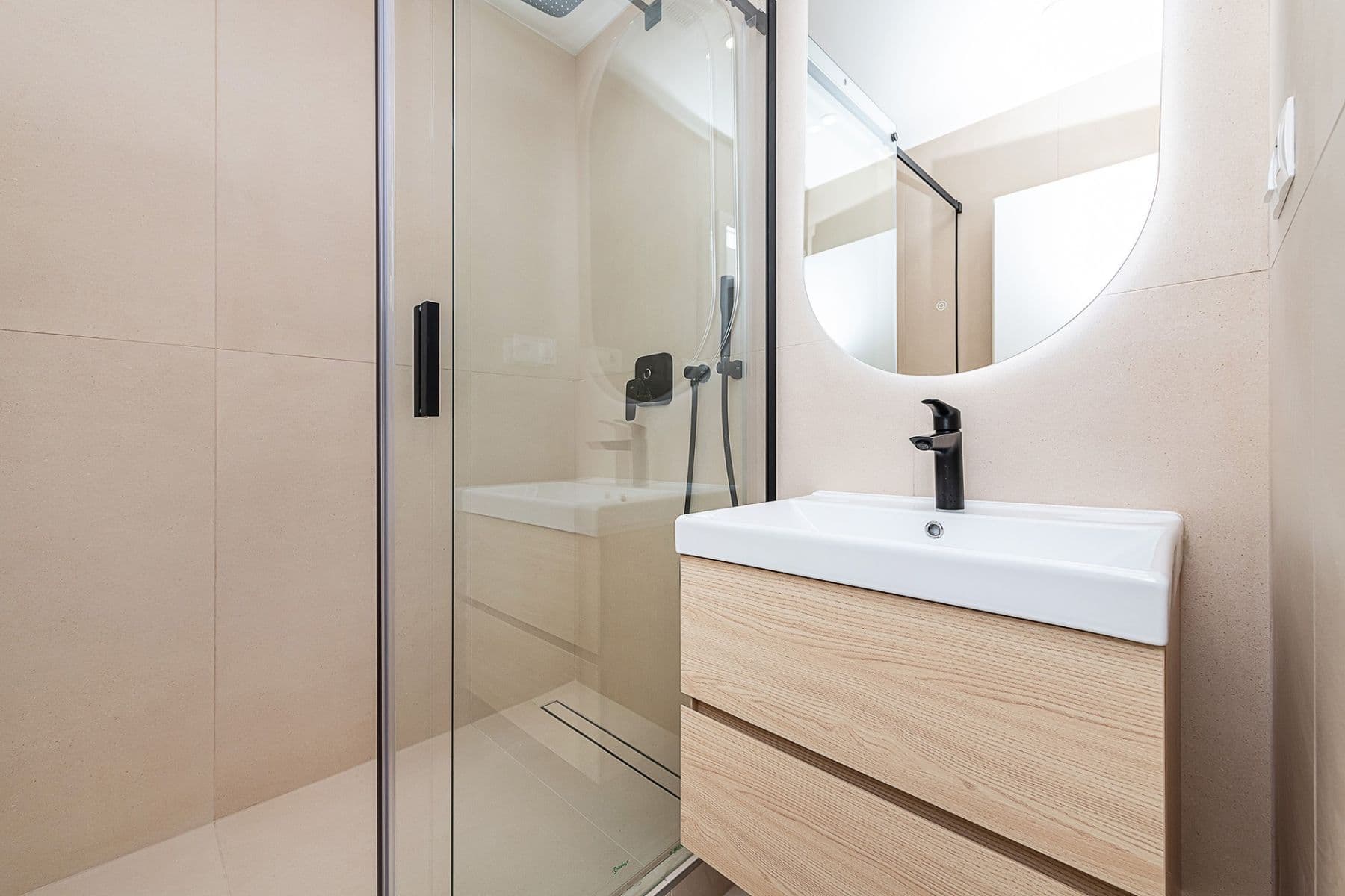 3 bedroom with open-plan kitchen flat for sale, 73 m², Na Padesátém, Prague, Prague 3 bedroom with open-plan kitchen flat for sale, 73 m², Na Padesátém, Prague, Prague