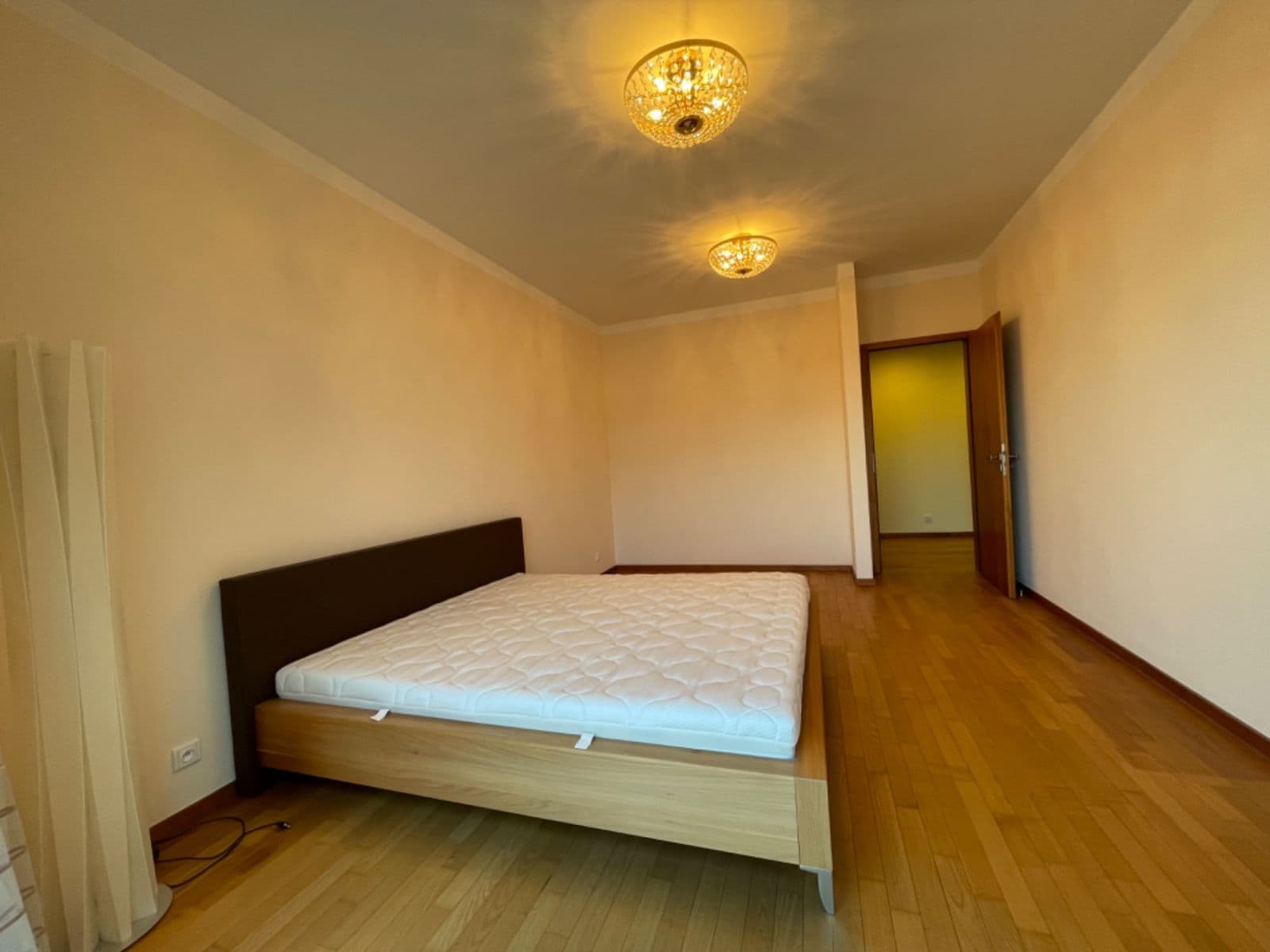 2 bedroom with open-plan kitchen flat to rent, 95 m², Na Děkance, Prague, Prague 2 bedroom with open-plan kitchen flat to rent, 95 m², Na Děkance, Prague, Prague