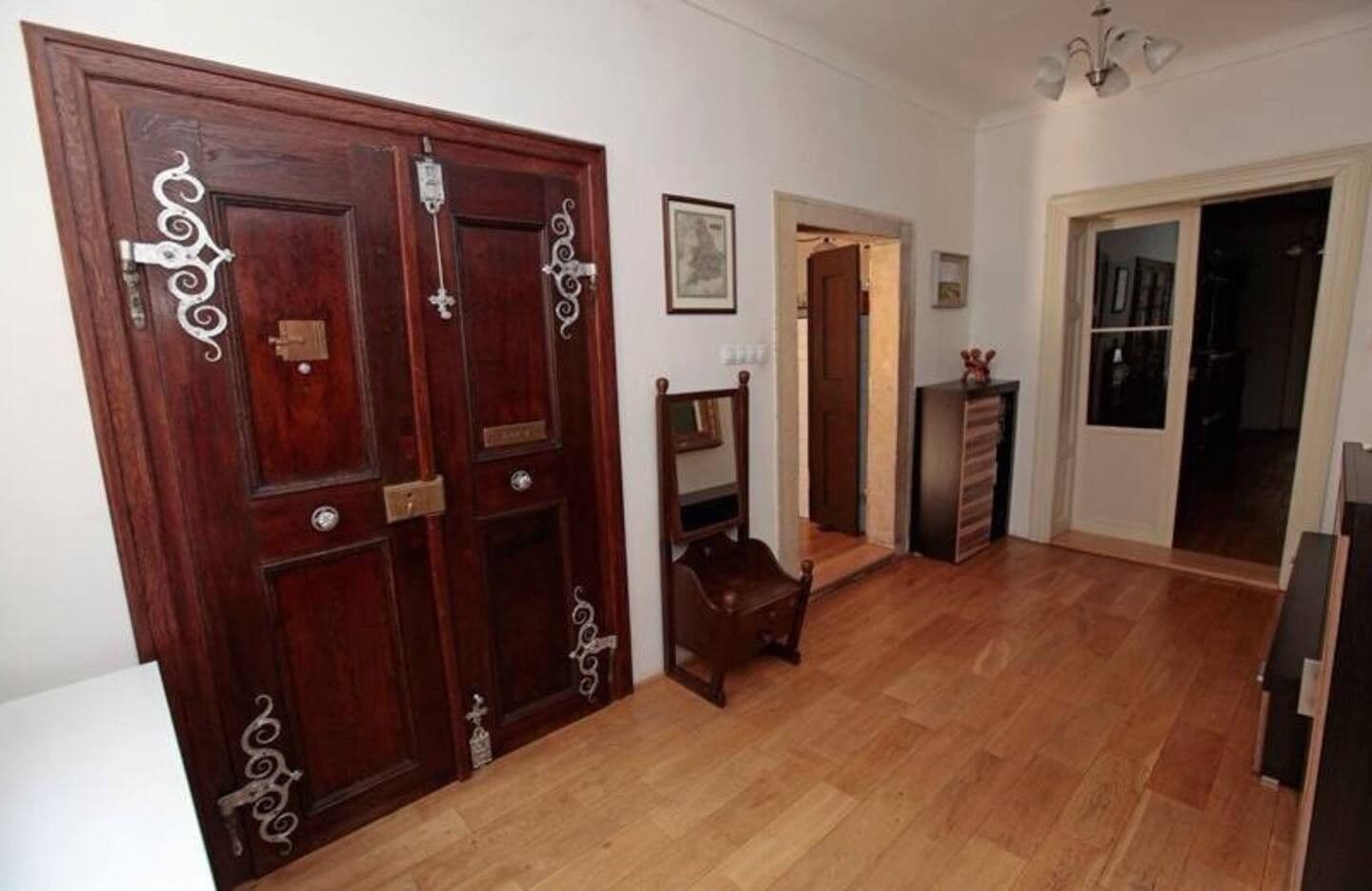 flat to rent, 130 m², Mostecká, Prague, Prague flat to rent, 130 m², Mostecká, Prague, Prague