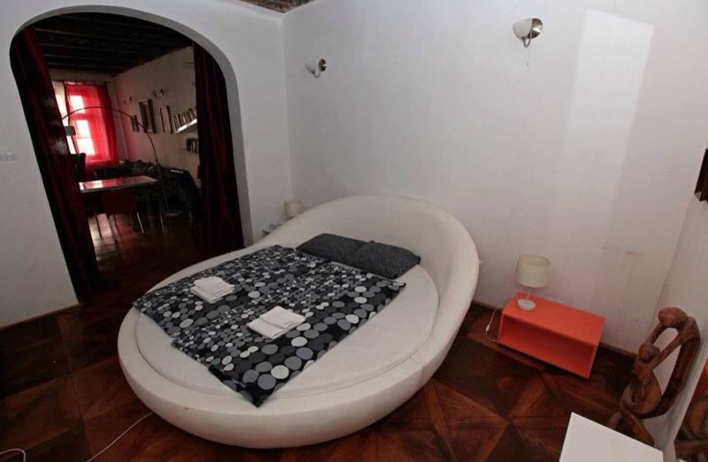 flat to rent, 130 m², Mostecká, Prague, Prague flat to rent, 130 m², Mostecká, Prague, Prague