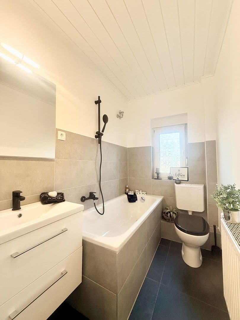 house for sale, 97 m², Tönisvorst, North Rhine-Westphalia house for sale, 97 m², Tönisvorst, North Rhine-Westphalia