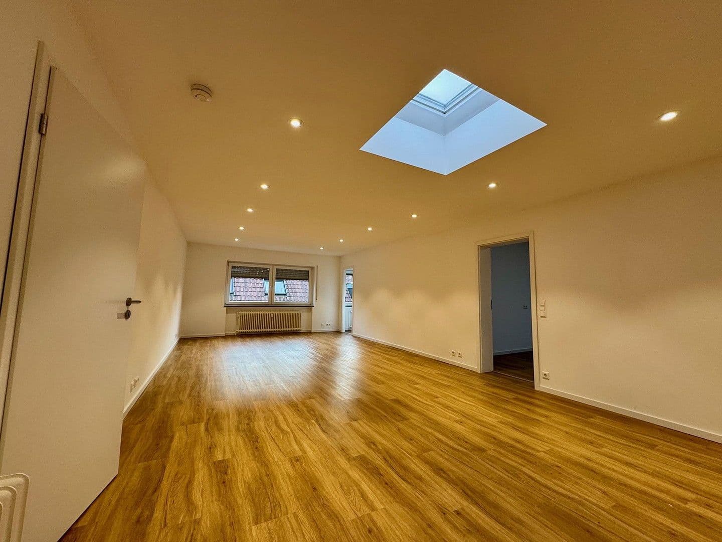 3 bedroom flat to rent, 108 m², Durmersheim, Baden-Württemberg 3 bedroom flat to rent, 108 m², Durmersheim, Baden-Württemberg