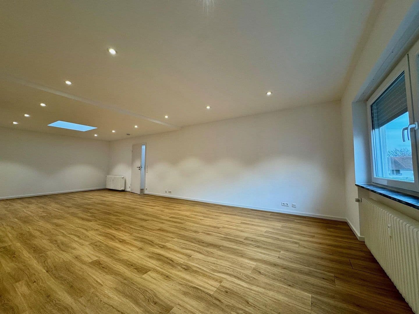 3 bedroom flat to rent, 108 m², Durmersheim, Baden-Württemberg 3 bedroom flat to rent, 108 m², Durmersheim, Baden-Württemberg