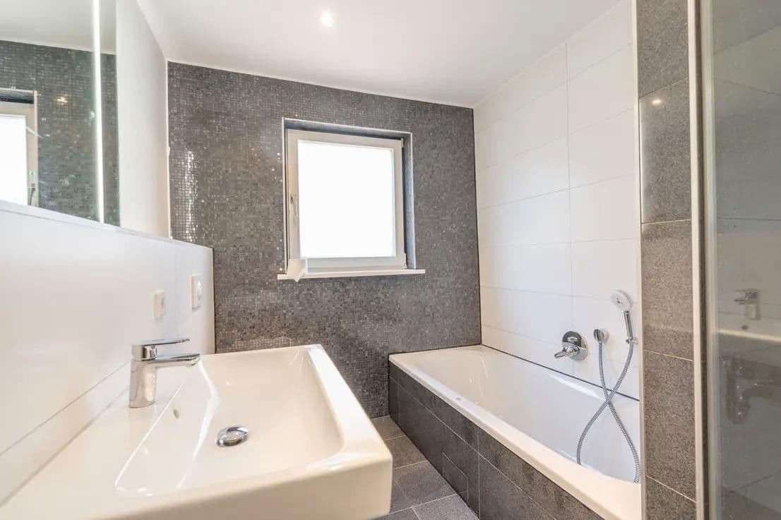 2 bedroom with open-plan kitchen flat to rent, 125 m², Am Stadtberg 28, Dillingen an der Donau, Bavaria 2 bedroom with open-plan kitchen flat to rent, 125 m², Am Stadtberg 28, Dillingen an der Donau, Bavaria