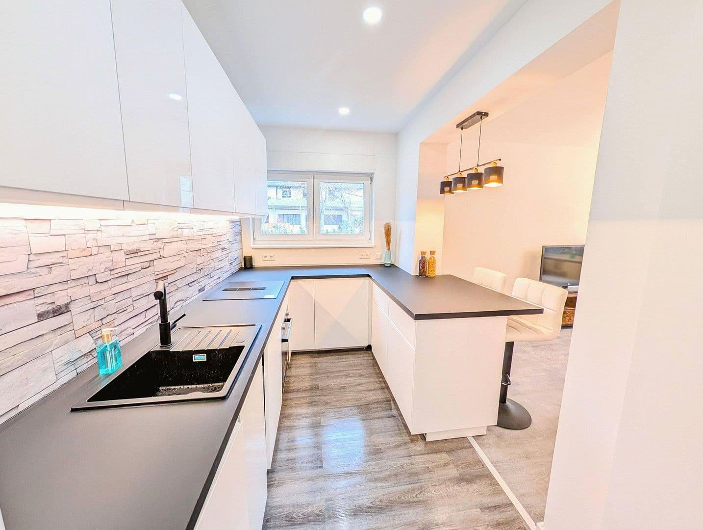 4 bedroom flat for sale, 92 m², Ostpreußendamm 162, Berlin, Berlin 4 bedroom flat for sale, 92 m², Ostpreußendamm 162, Berlin, Berlin