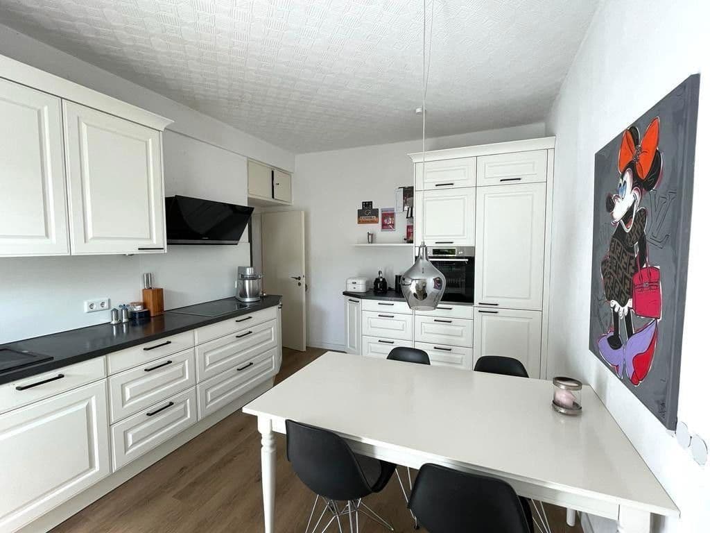 1 bedroom with open-plan kitchen flat to rent, 66 m², Meisenburgstr 17, Essen, North Rhine-Westphalia 1 bedroom with open-plan kitchen flat to rent, 66 m², Meisenburgstr 17, Essen, North Rhine-Westphalia