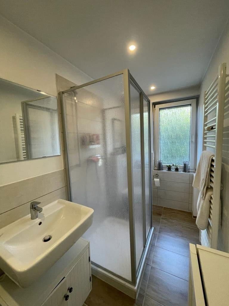 1 bedroom with open-plan kitchen flat to rent, 66 m², Meisenburgstr 17, Essen, North Rhine-Westphalia 1 bedroom with open-plan kitchen flat to rent, 66 m², Meisenburgstr 17, Essen, North Rhine-Westphalia