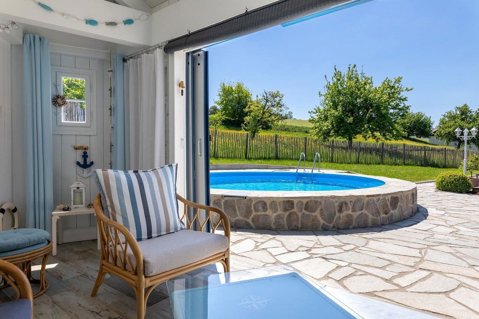 house for sale, 220 m², Stühlingen, Baden-Württemberg house for sale, 220 m², Stühlingen, Baden-Württemberg