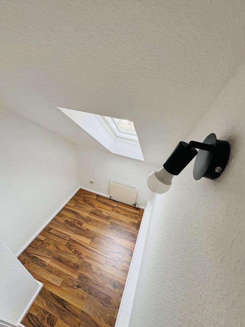 1 bedroom with open-plan kitchen flat to rent, 42 m², Plochingen, Baden-Württemberg 1 bedroom with open-plan kitchen flat to rent, 42 m², Plochingen, Baden-Württemberg