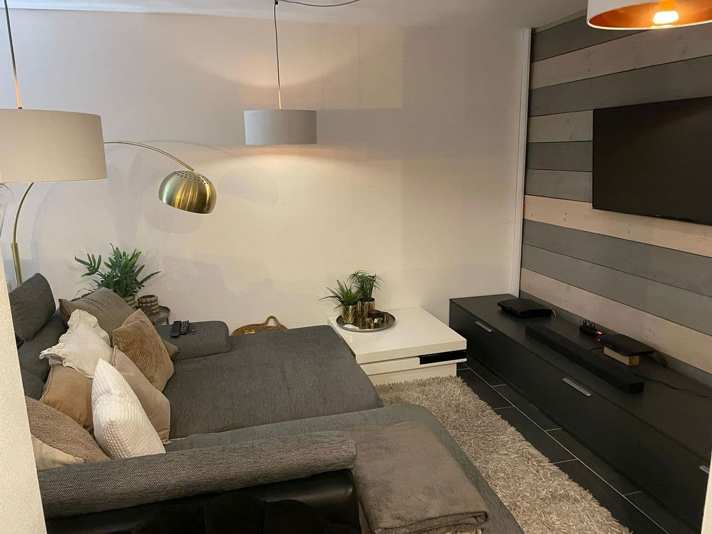 2 bedroom with open-plan kitchen flat for sale, 168 m², Rattelsdorf, Bavaria 2 bedroom with open-plan kitchen flat for sale, 168 m², Rattelsdorf, Bavaria