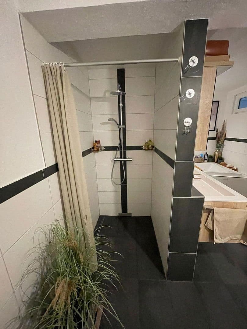 2 bedroom with open-plan kitchen flat for sale, 168 m², Rattelsdorf, Bavaria 2 bedroom with open-plan kitchen flat for sale, 168 m², Rattelsdorf, Bavaria