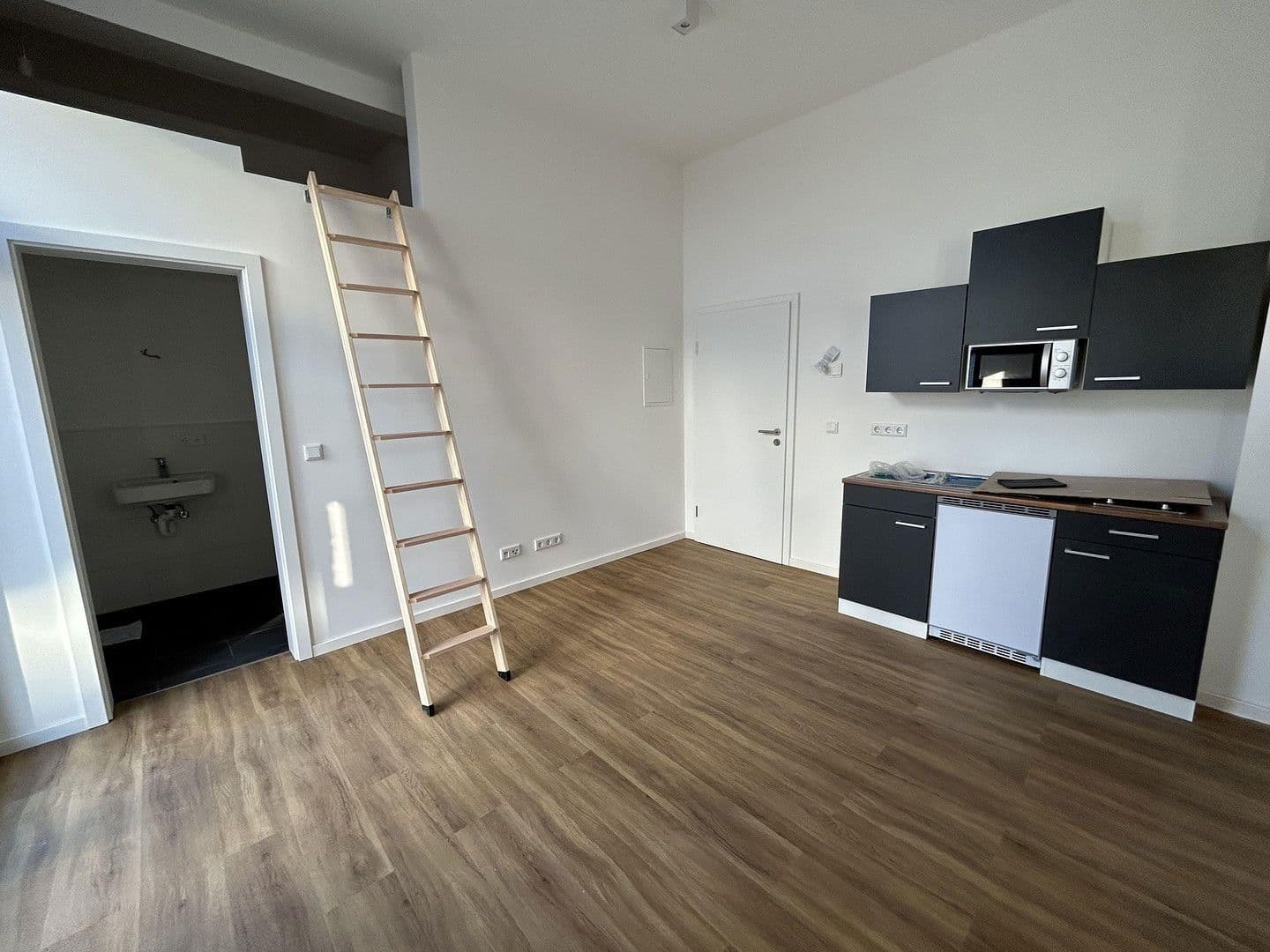 1 bedroom flat to rent, 18 m², Wangen im Allgäu, Baden-Württemberg 1 bedroom flat to rent, 18 m², Wangen im Allgäu, Baden-Württemberg