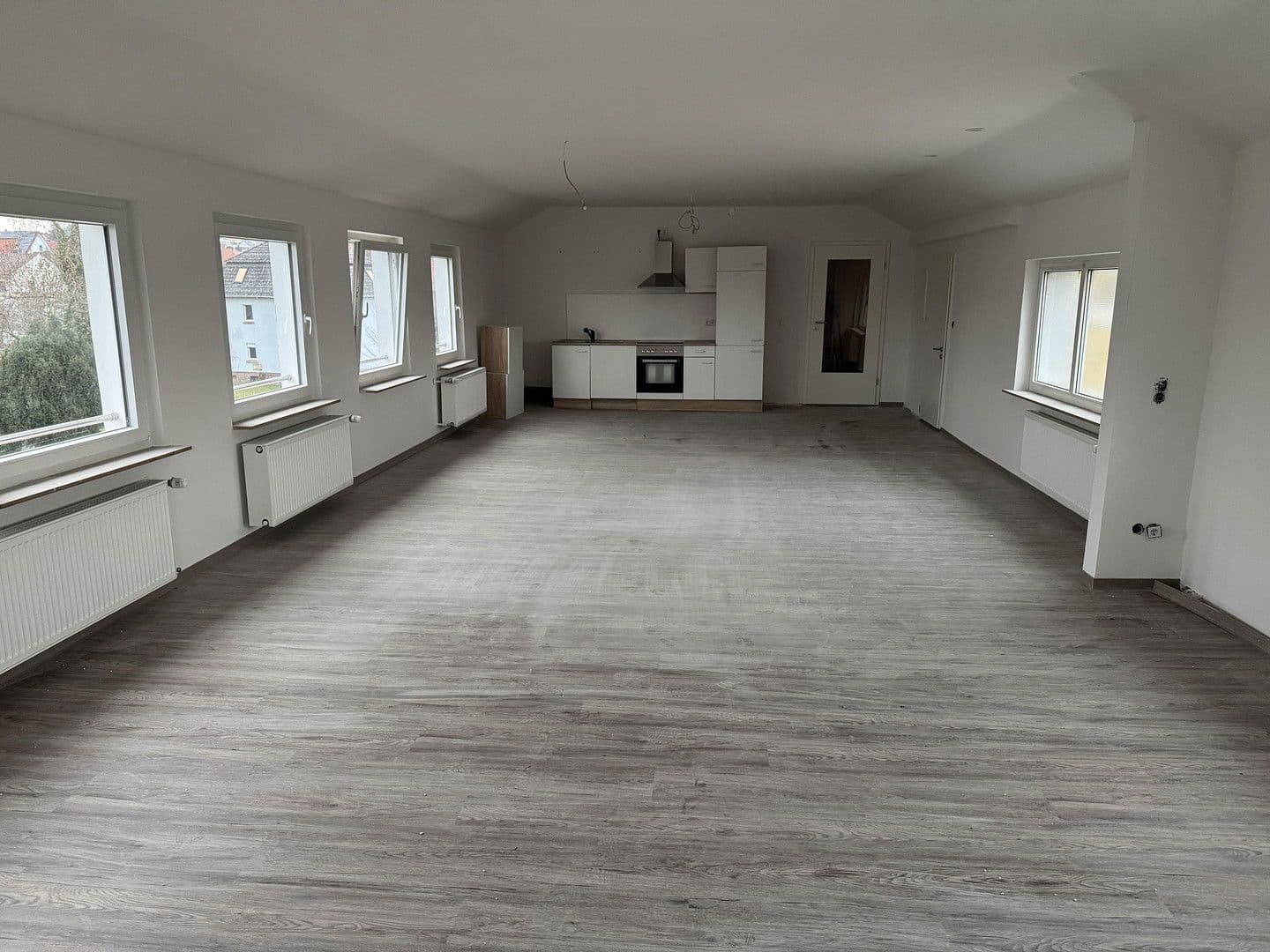 3 bedroom with open-plan kitchen flat to rent, 155 m², Hintere Dorfstraße 27, Sulzbach am Main, Bavaria 3 bedroom with open-plan kitchen flat to rent, 155 m², Hintere Dorfstraße 27, Sulzbach am Main, Bavaria