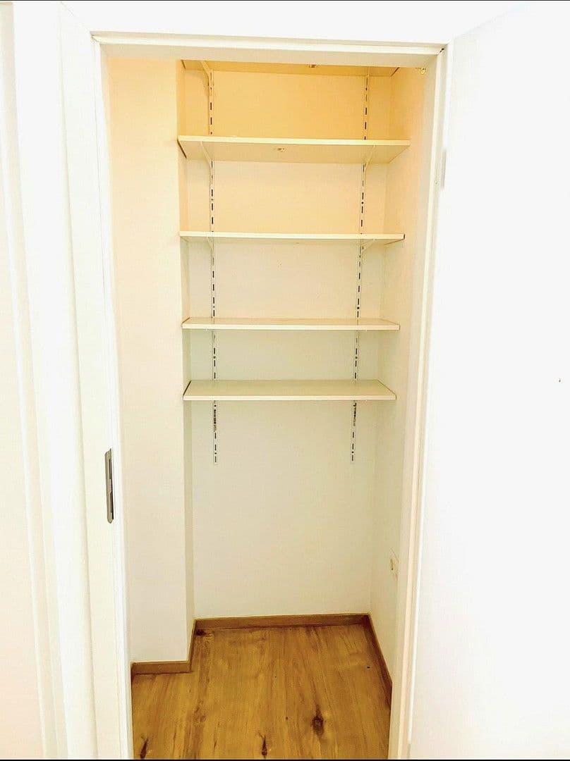 3 bedroom flat to rent, 92 m², Köln, North Rhine-Westphalia 3 bedroom flat to rent, 92 m², Köln, North Rhine-Westphalia