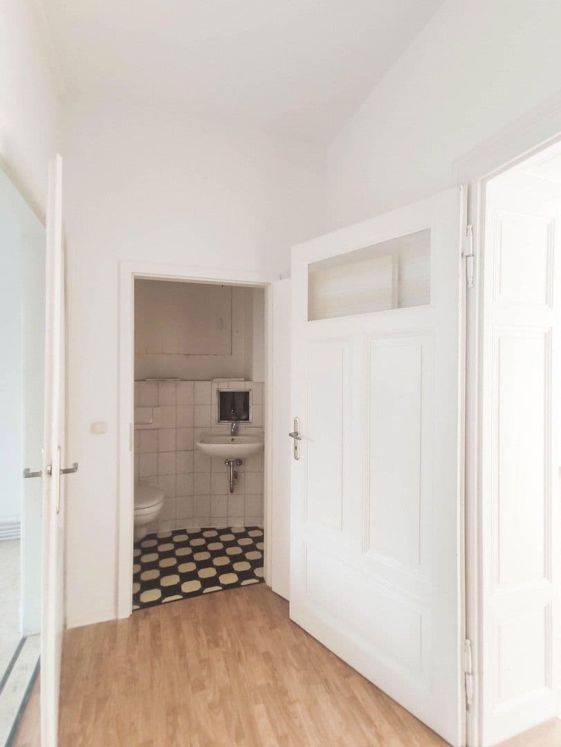 office to rent, 68 m², Südstrasse 35, Leipzig, Saxony office to rent, 68 m², Südstrasse 35, Leipzig, Saxony