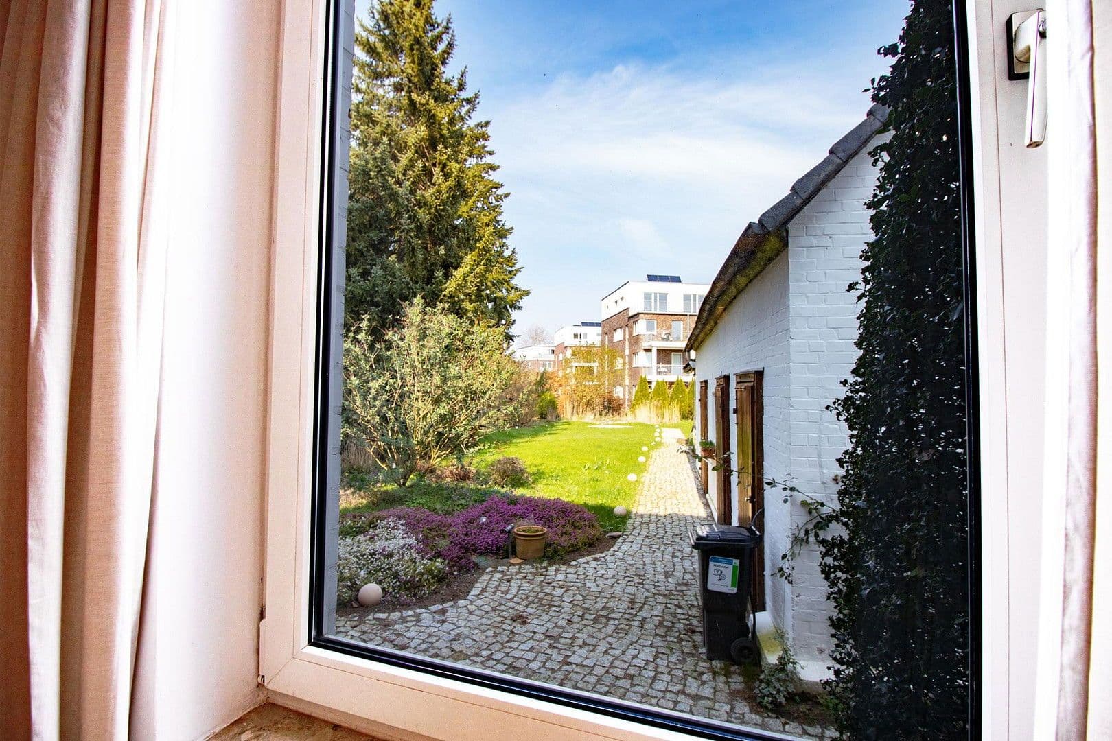 house for sale, 130 m², Teichstraße 7, Wentorf bei Hamburg, Schleswig-Holstein house for sale, 130 m², Teichstraße 7, Wentorf bei Hamburg, Schleswig-Holstein