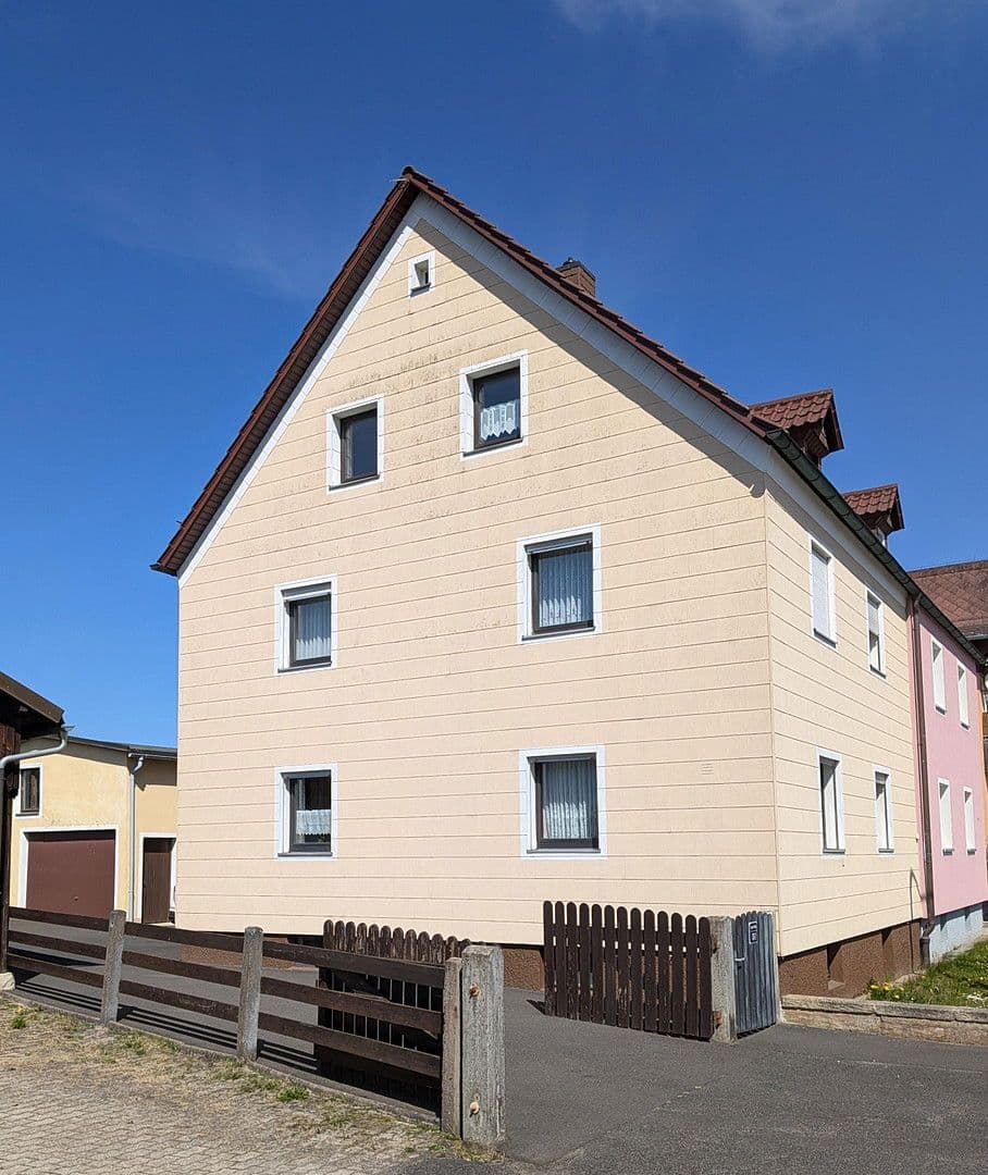 house for sale, 146 m², Egerer Straße 51, Waldsassen, Bavaria house for sale, 146 m², Egerer Straße 51, Waldsassen, Bavaria