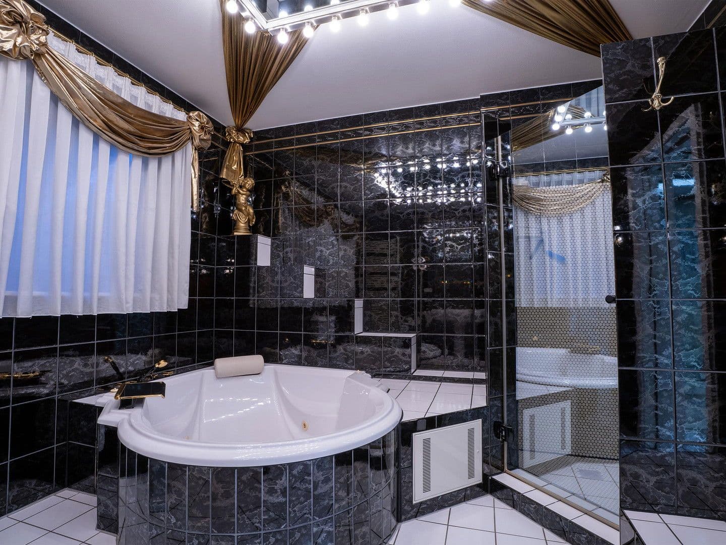 house for sale, 332 m², Untergruppenbach, Baden-Württemberg house for sale, 332 m², Untergruppenbach, Baden-Württemberg