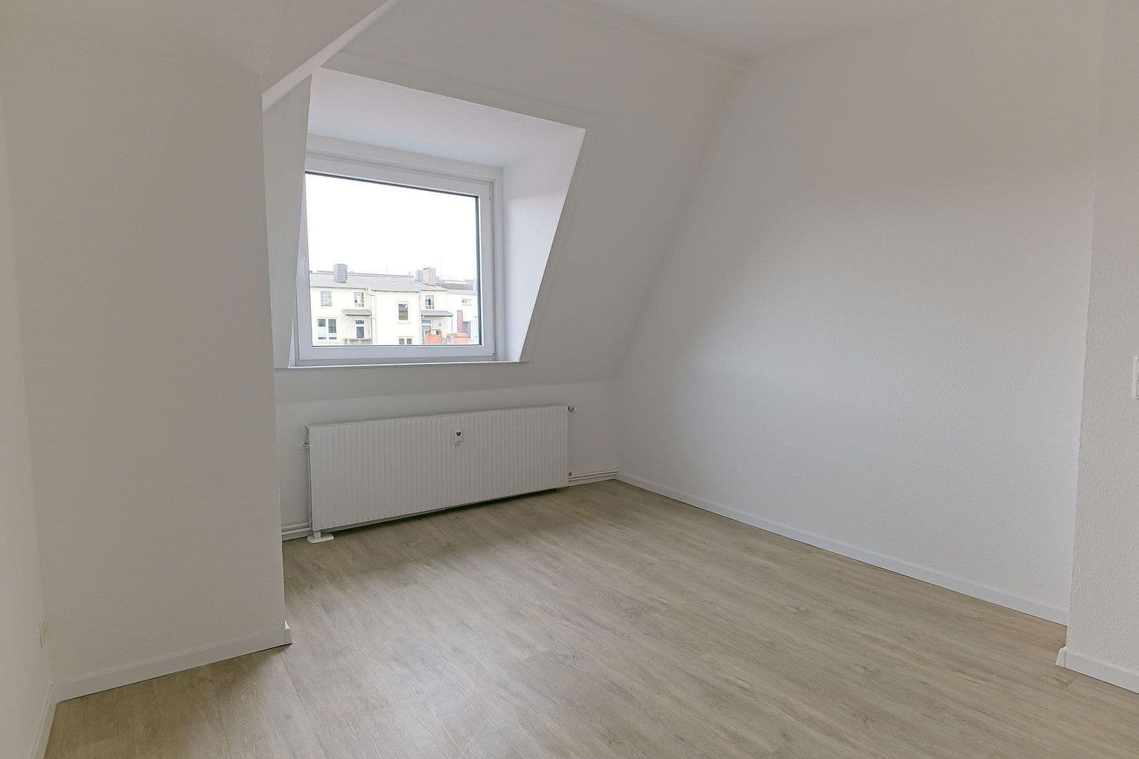 3 bedroom flat to rent, 70 m², Kiel, Schleswig-Holstein 3 bedroom flat to rent, 70 m², Kiel, Schleswig-Holstein
