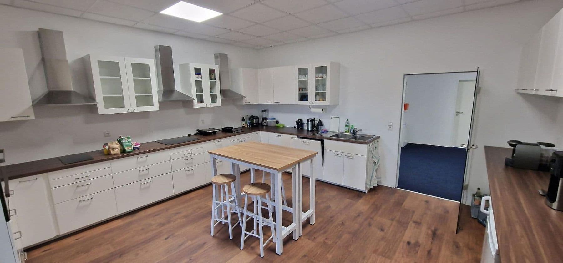 office to rent, 350 m², Dr.-Hans-Lebach-Str. 2, Erkner, Brandenburg office to rent, 350 m², Dr.-Hans-Lebach-Str. 2, Erkner, Brandenburg