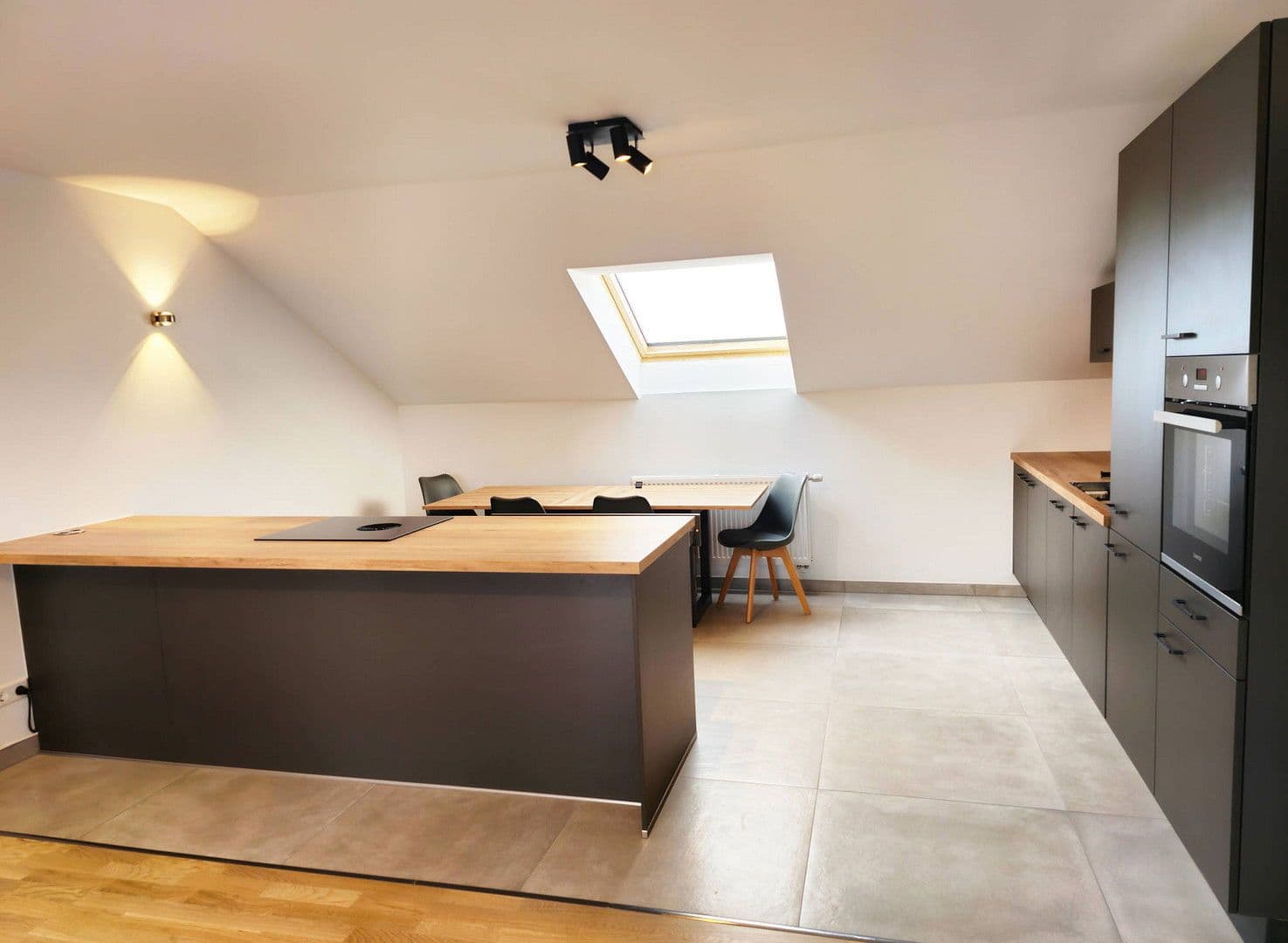 4 bedroom flat for sale, 98 m², Dachauer Straße 72b, Olching, Bavaria 4 bedroom flat for sale, 98 m², Dachauer Straße 72b, Olching, Bavaria