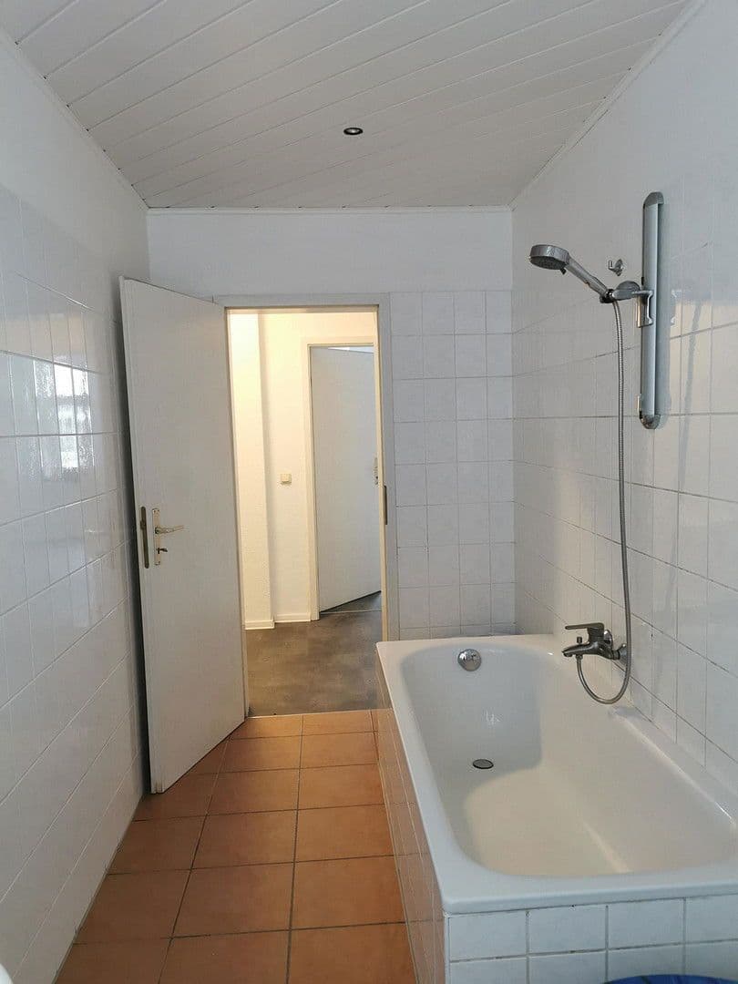 3 bedroom flat to rent, 93 m², Georg - Büchner - Str., Gera Debschwitz, Thuringia 3 bedroom flat to rent, 93 m², Georg - Büchner - Str., Gera Debschwitz, Thuringia