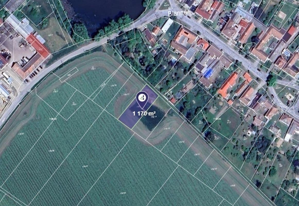 plot for sale, 1,170 m², Blanné, Jihomoravský Region plot for sale, 1,170 m², Blanné, Jihomoravský Region