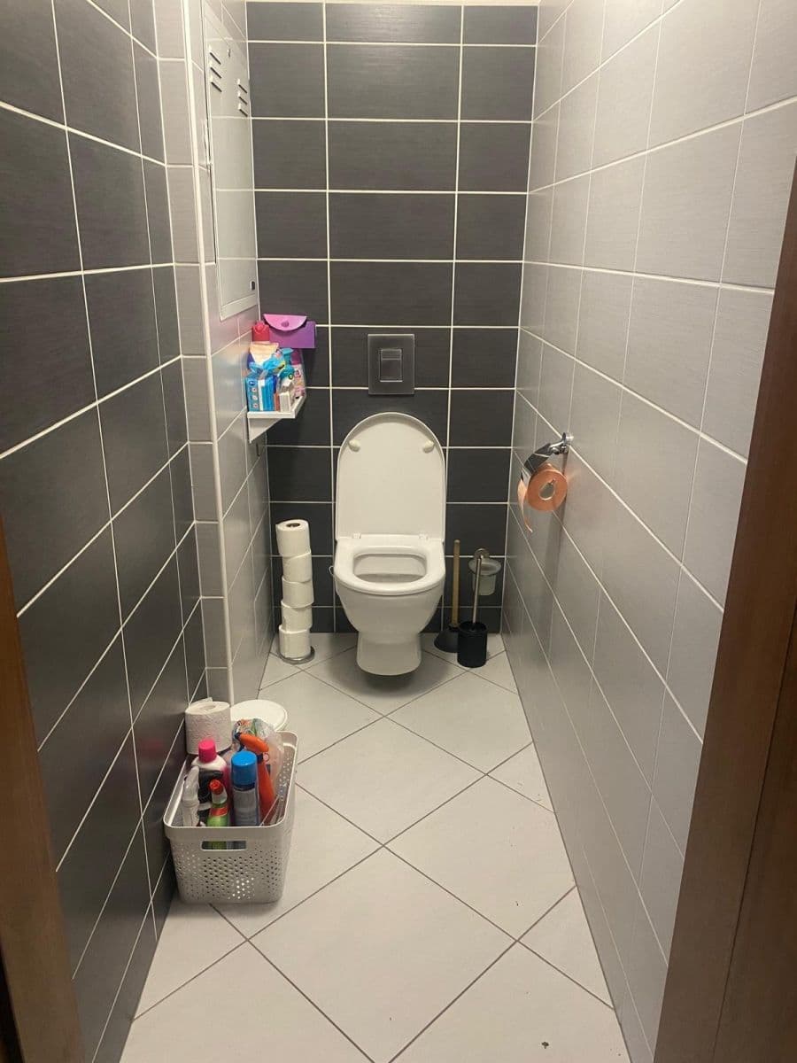 2 bedroom with open-plan kitchen flat to rent, 75 m², Libušina třída, Brno, Jihomoravský Region 2 bedroom with open-plan kitchen flat to rent, 75 m², Libušina třída, Brno, Jihomoravský Region