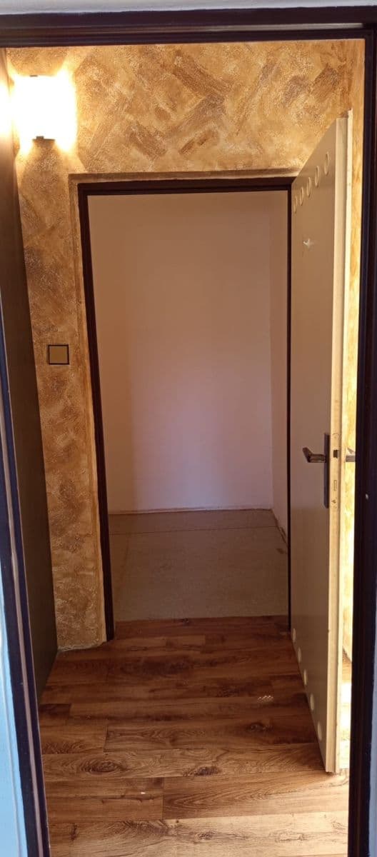 3 bedroom flat for sale, 76 m², Kúty, Zlín, Zlínský Region 3 bedroom flat for sale, 76 m², Kúty, Zlín, Zlínský Region