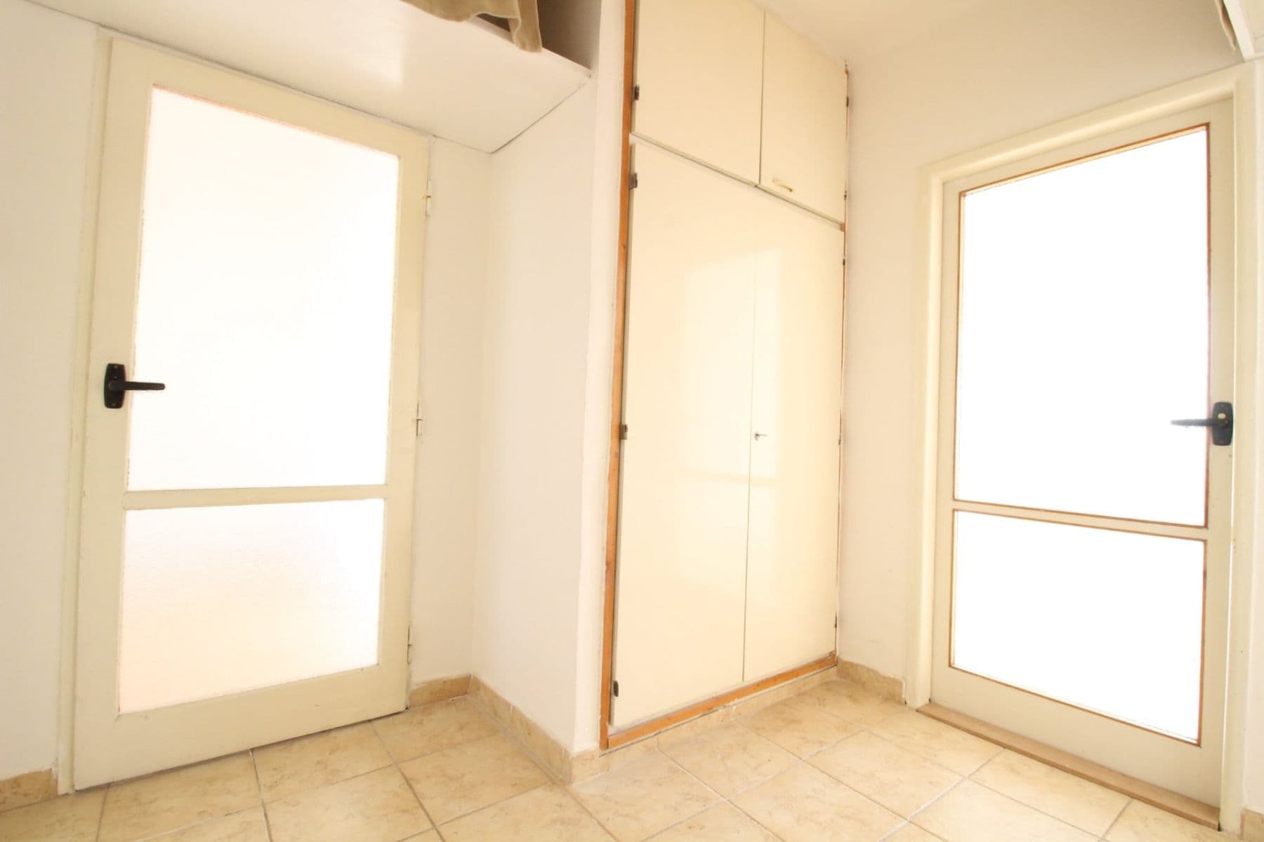 3 bedroom with open-plan kitchen flat to rent, 80 m², Hlavní, Prague, Prague 3 bedroom with open-plan kitchen flat to rent, 80 m², Hlavní, Prague, Prague