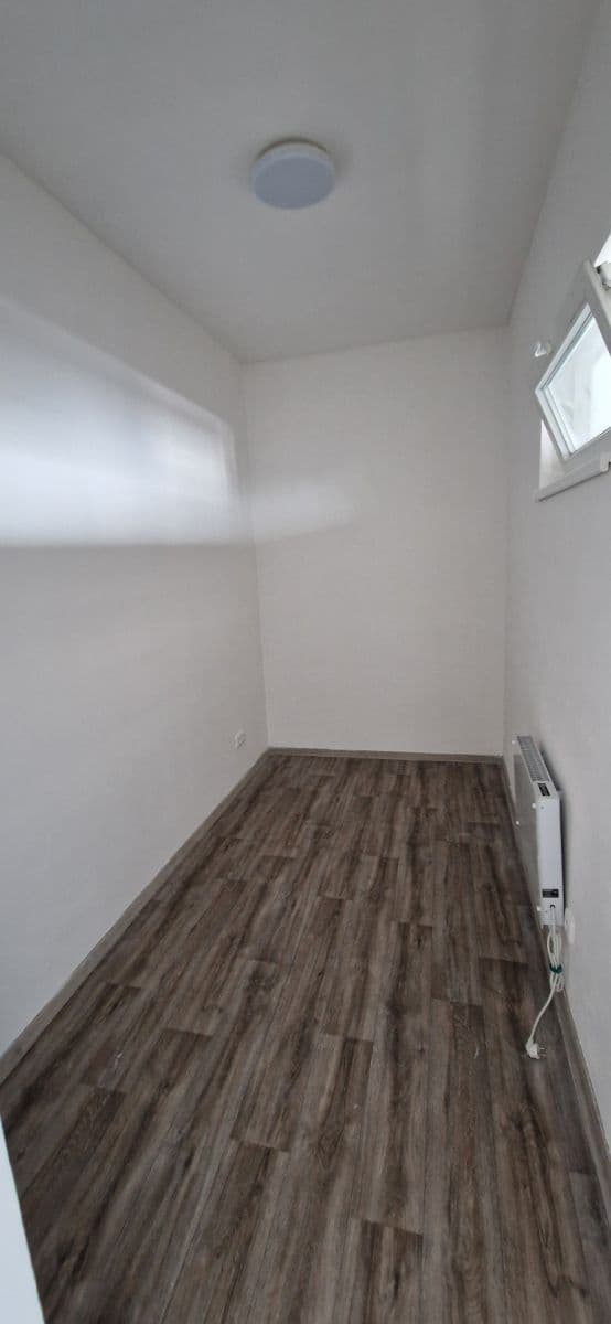 non-residential property to rent, 41 m², Kájovská, Kájov, Jihočeský Region non-residential property to rent, 41 m², Kájovská, Kájov, Jihočeský Region