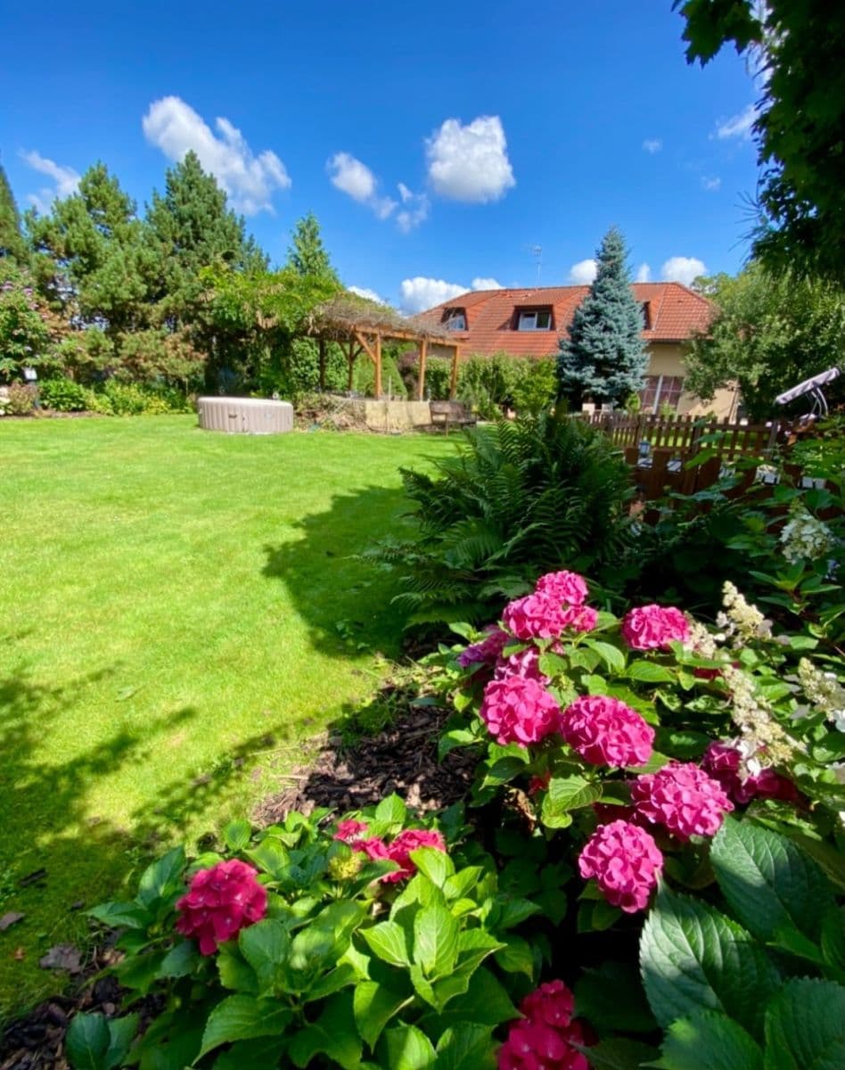 house for sale, 341 m², Hlavní, Jirny, Středočeský Region house for sale, 341 m², Hlavní, Jirny, Středočeský Region