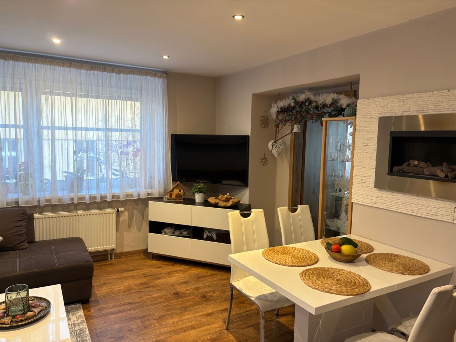 2 bedroom with open-plan kitchen flat for sale, 64 m², Sportovců, Kladno, Středočeský Region 2 bedroom with open-plan kitchen flat for sale, 64 m², Sportovců, Kladno, Středočeský Region