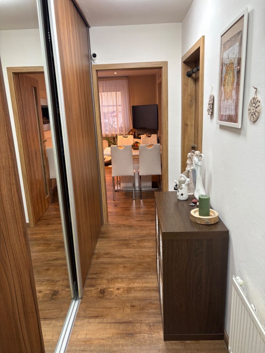 2 bedroom with open-plan kitchen flat for sale, 64 m², Sportovců, Kladno, Středočeský Region 2 bedroom with open-plan kitchen flat for sale, 64 m², Sportovců, Kladno, Středočeský Region