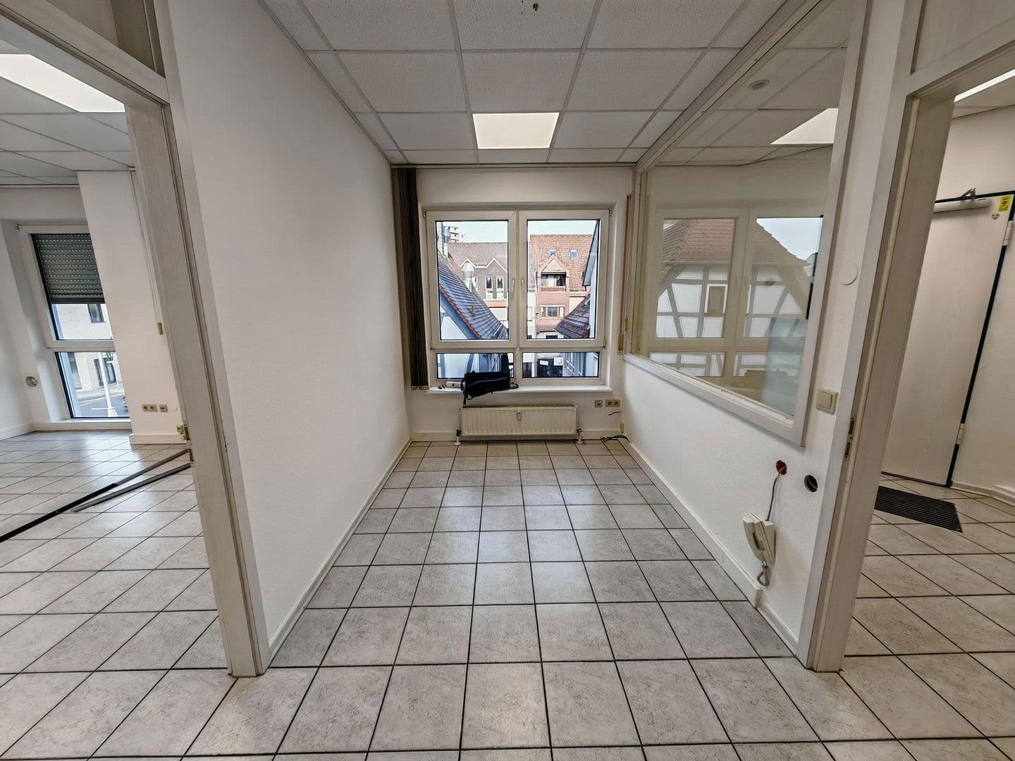 office to rent, 71 m², Hauptstr. 47a, Bruchköbel, Hesse office to rent, 71 m², Hauptstr. 47a, Bruchköbel, Hesse