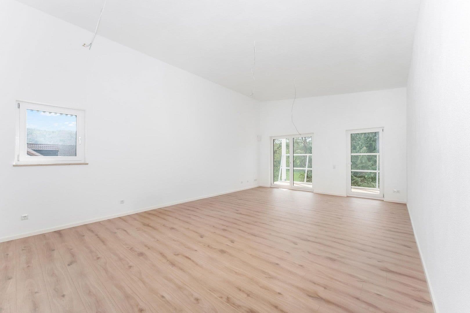 house to rent, 1,200 m², Greding, Bavaria house to rent, 1,200 m², Greding, Bavaria