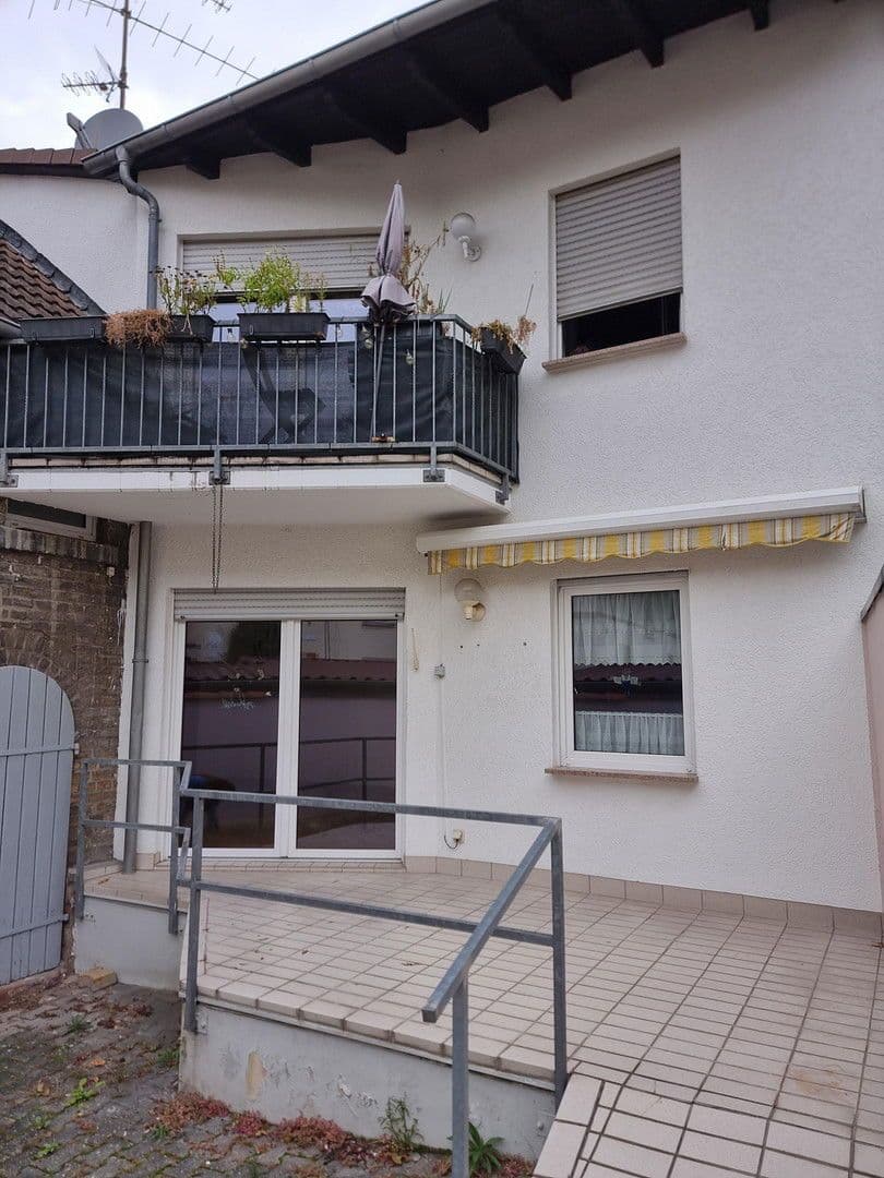 house for sale, 110 m², Friedrichstraße 44, Mainz-Kostheim, Hesse house for sale, 110 m², Friedrichstraße 44, Mainz-Kostheim, Hesse