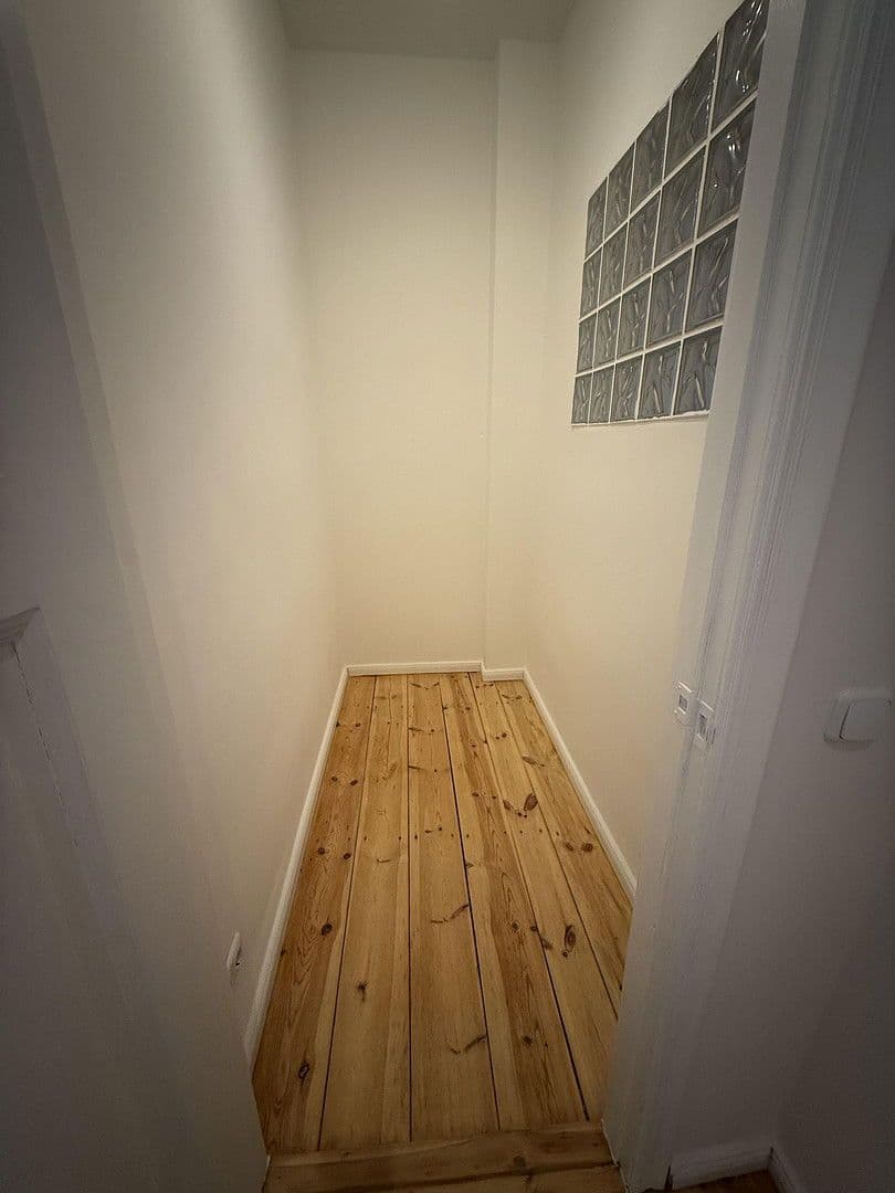 1 bedroom with open-plan kitchen flat to rent, 70 m², Blissestraße, Berlin, Berlin 1 bedroom with open-plan kitchen flat to rent, 70 m², Blissestraße, Berlin, Berlin