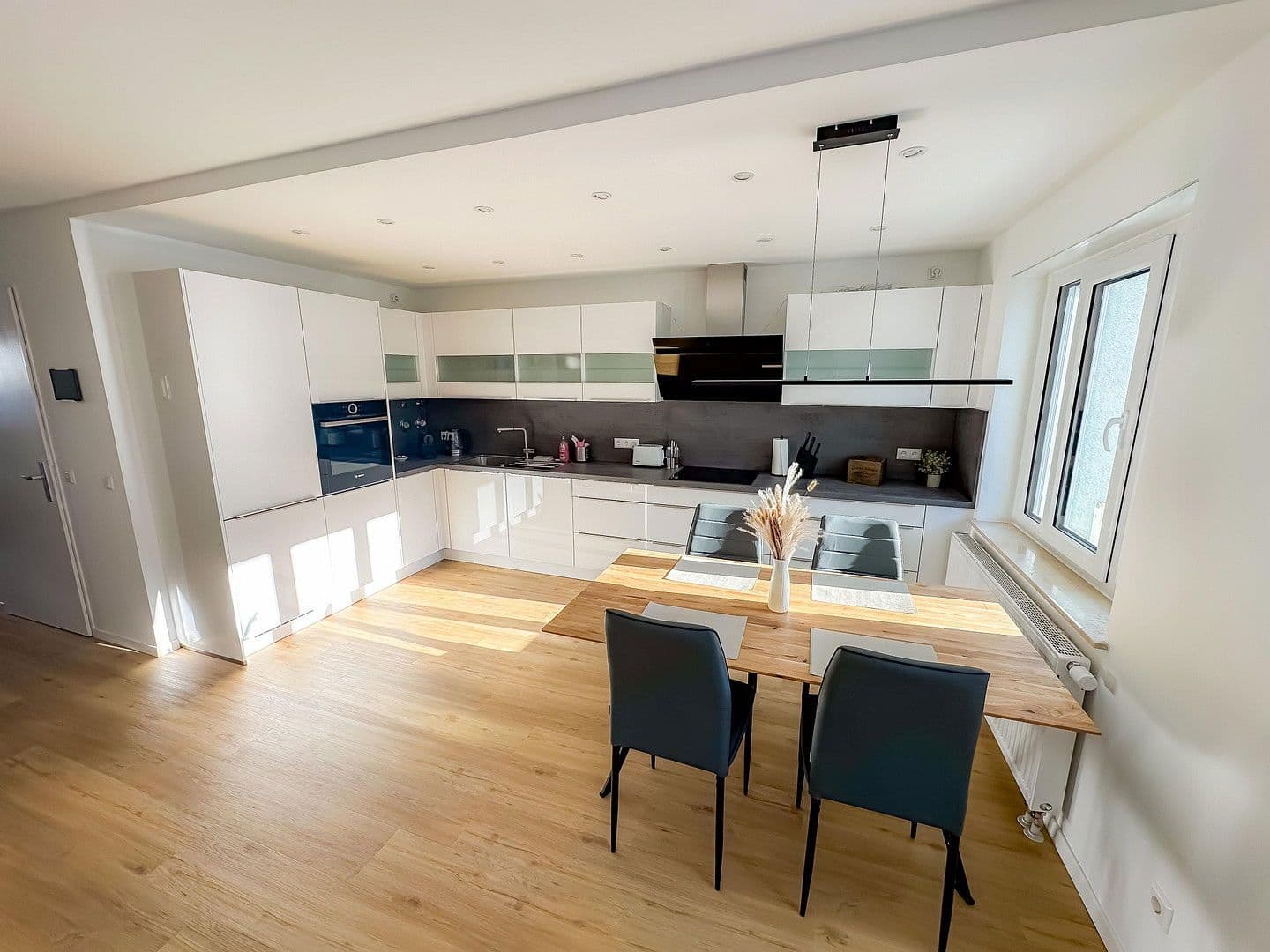 1 bedroom with open-plan kitchen flat for sale, 52 m², Böblingen, Baden-Württemberg 1 bedroom with open-plan kitchen flat for sale, 52 m², Böblingen, Baden-Württemberg