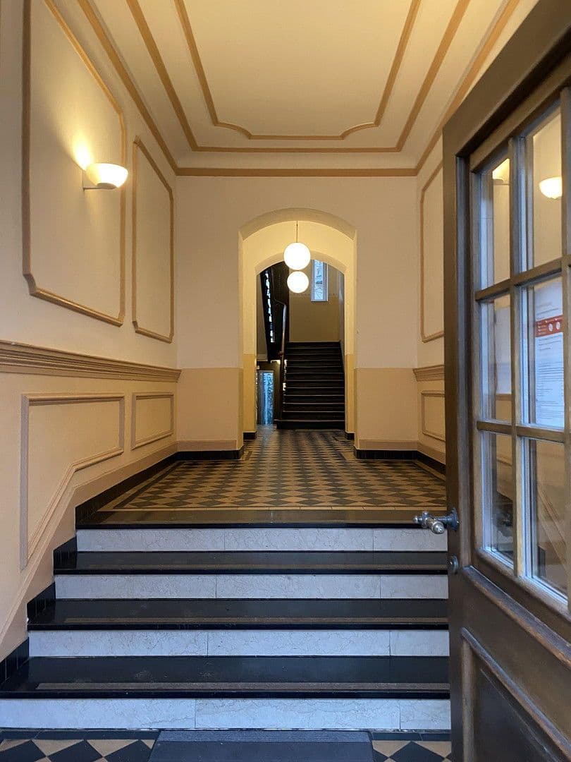 3 bedroom flat to rent, 90 m², Herzogstr. 85, München, Bavaria 3 bedroom flat to rent, 90 m², Herzogstr. 85, München, Bavaria