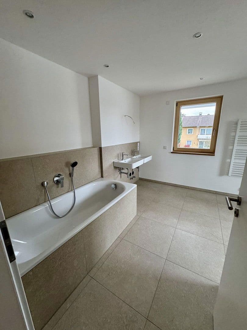 5 bedroom flat to rent, 135 m², Happinger Straße 66, Rosenheim, Bavaria 5 bedroom flat to rent, 135 m², Happinger Straße 66, Rosenheim, Bavaria