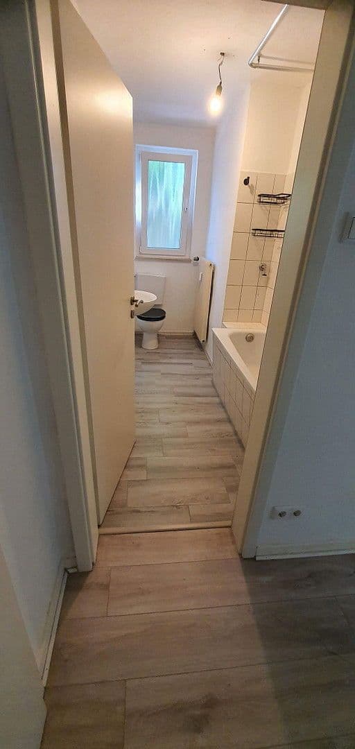 2 bedroom flat to rent, 58 m², Dinnendahlstrasse 40, Oberhausen, North Rhine-Westphalia 2 bedroom flat to rent, 58 m², Dinnendahlstrasse 40, Oberhausen, North Rhine-Westphalia