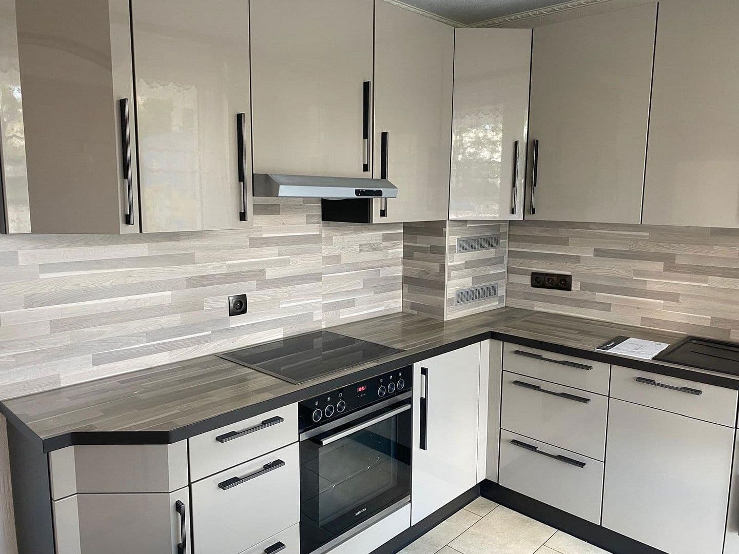 2 bedroom with open-plan kitchen flat for sale, 100 m², Wuppertal, North Rhine-Westphalia 2 bedroom with open-plan kitchen flat for sale, 100 m², Wuppertal, North Rhine-Westphalia