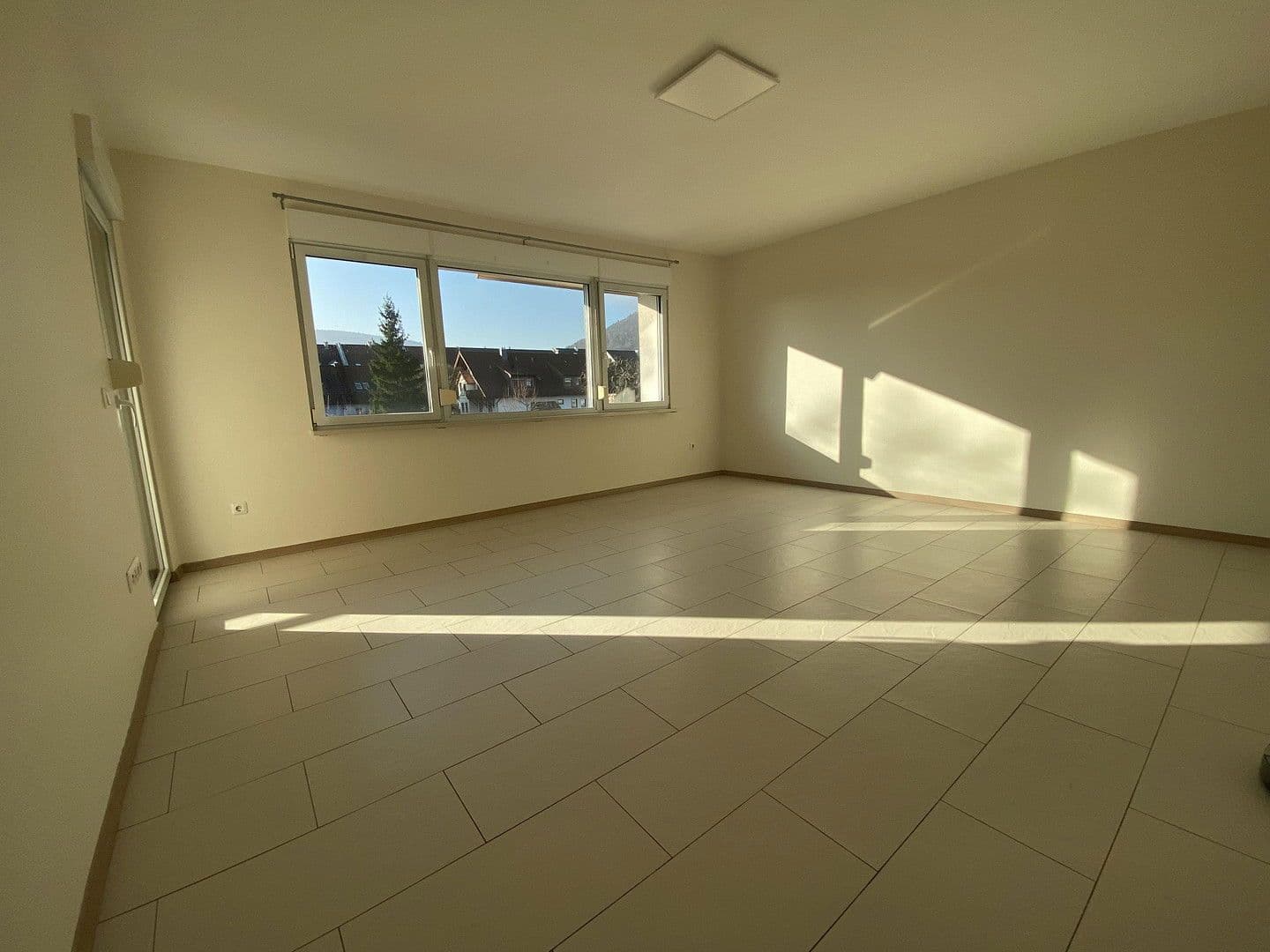 3 bedroom flat to rent, 76 m², Kleinheubach, Bavaria 3 bedroom flat to rent, 76 m², Kleinheubach, Bavaria