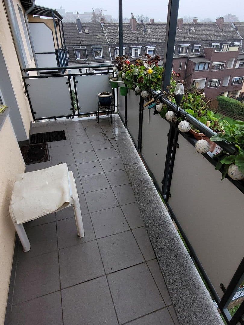 3 bedroom flat to rent, 68 m², Letjensstr. 23, Duisburg, North Rhine-Westphalia 3 bedroom flat to rent, 68 m², Letjensstr. 23, Duisburg, North Rhine-Westphalia