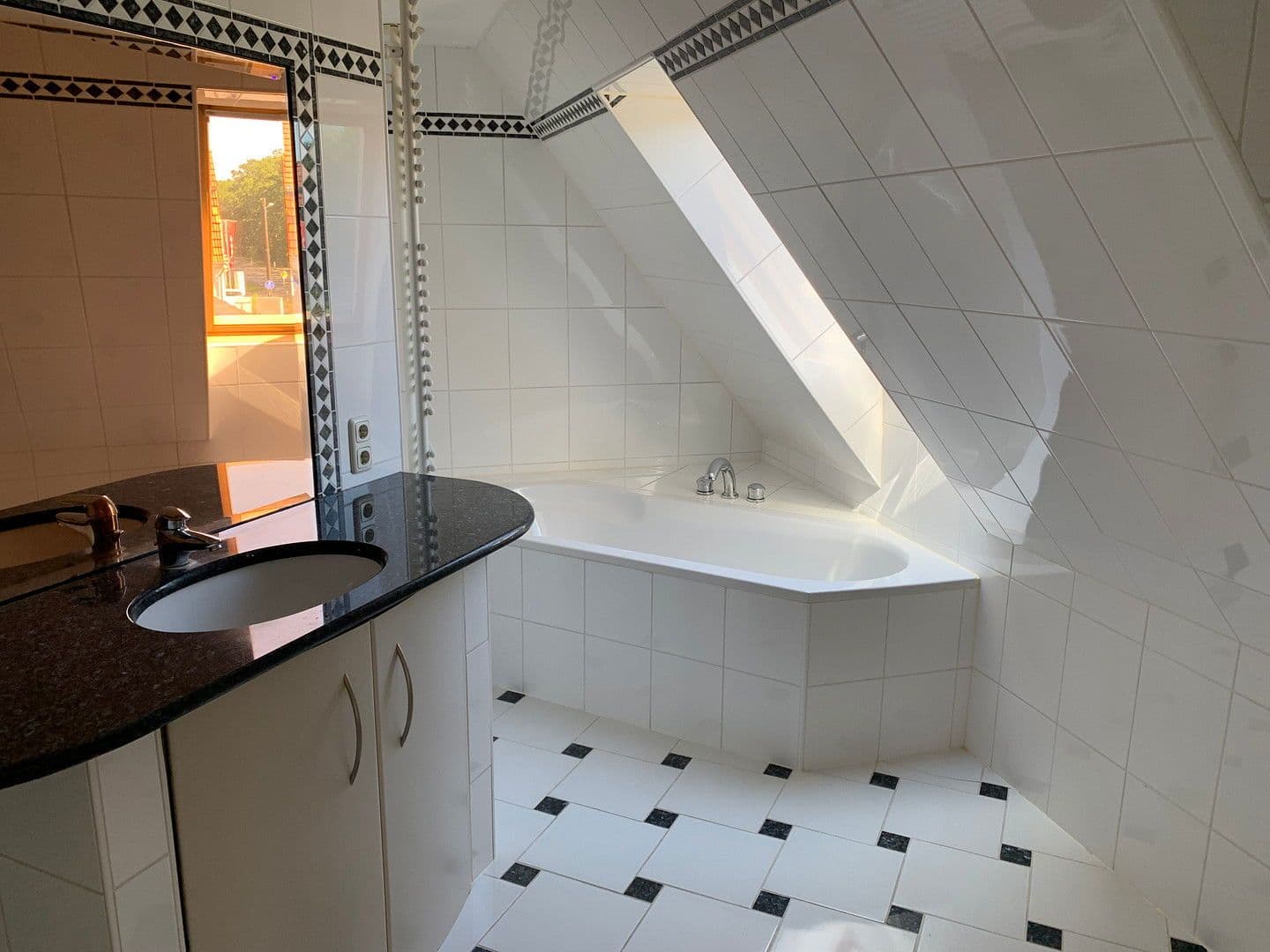 house for sale, 232 m², Artlenburger Landstr. 8, Adendorf, Lower Saxony house for sale, 232 m², Artlenburger Landstr. 8, Adendorf, Lower Saxony