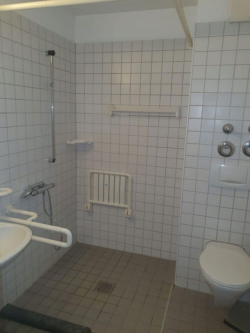 2 bedroom flat to rent, 53 m², Frankfurter Str. 400, Köln, North Rhine-Westphalia 2 bedroom flat to rent, 53 m², Frankfurter Str. 400, Köln, North Rhine-Westphalia