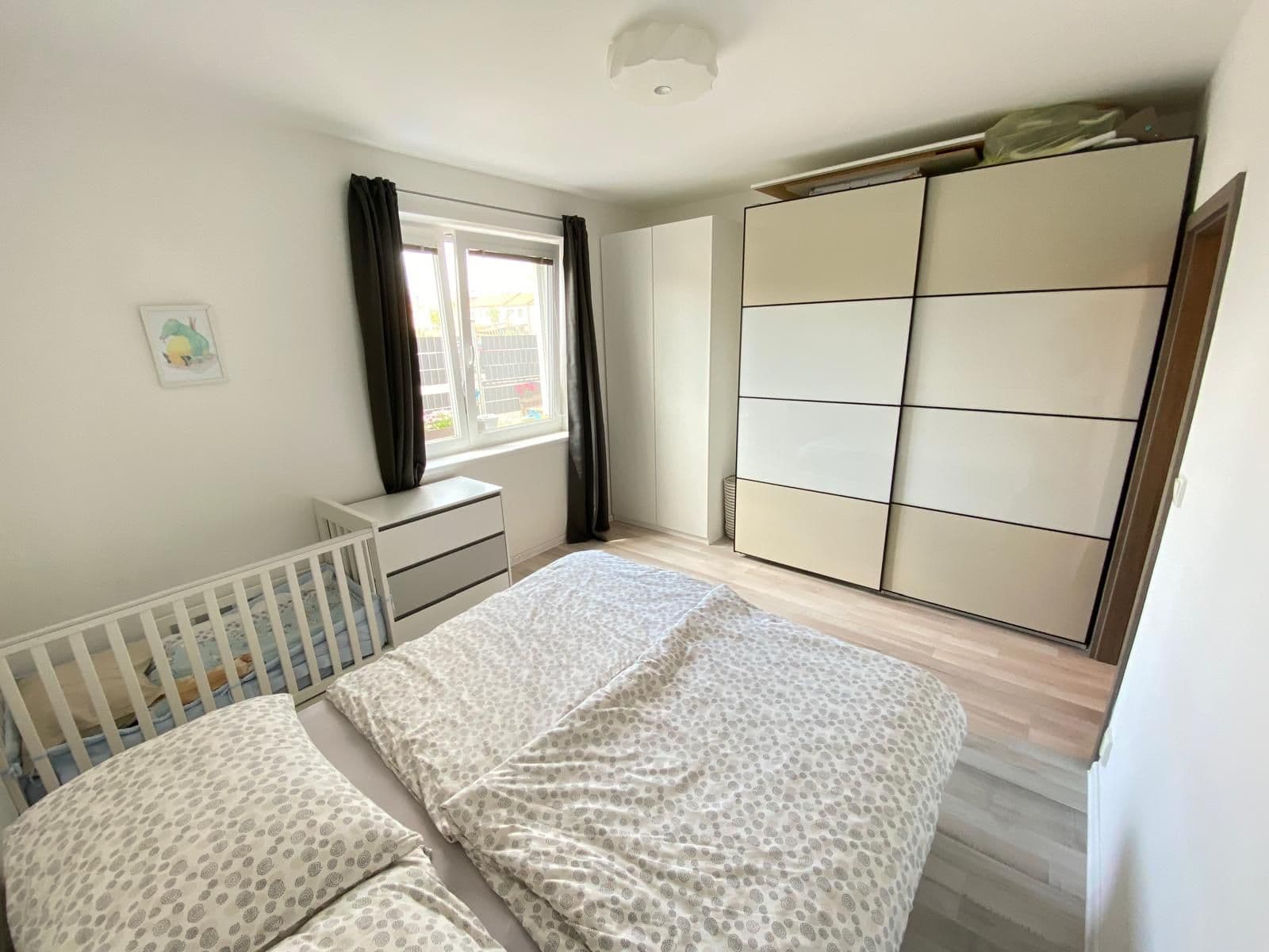 1 bedroom with open-plan kitchen flat to rent, 52 m², Uherova, Chýně, Středočeský Region 1 bedroom with open-plan kitchen flat to rent, 52 m², Uherova, Chýně, Středočeský Region