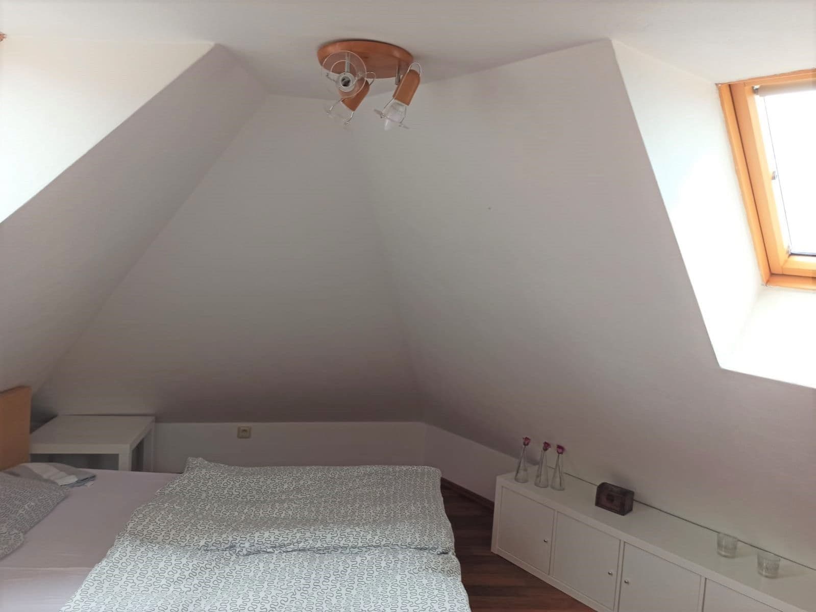 1 bedroom with open-plan kitchen flat to rent, 54 m², Zlická, Kouřim, Středočeský Region 1 bedroom with open-plan kitchen flat to rent, 54 m², Zlická, Kouřim, Středočeský Region